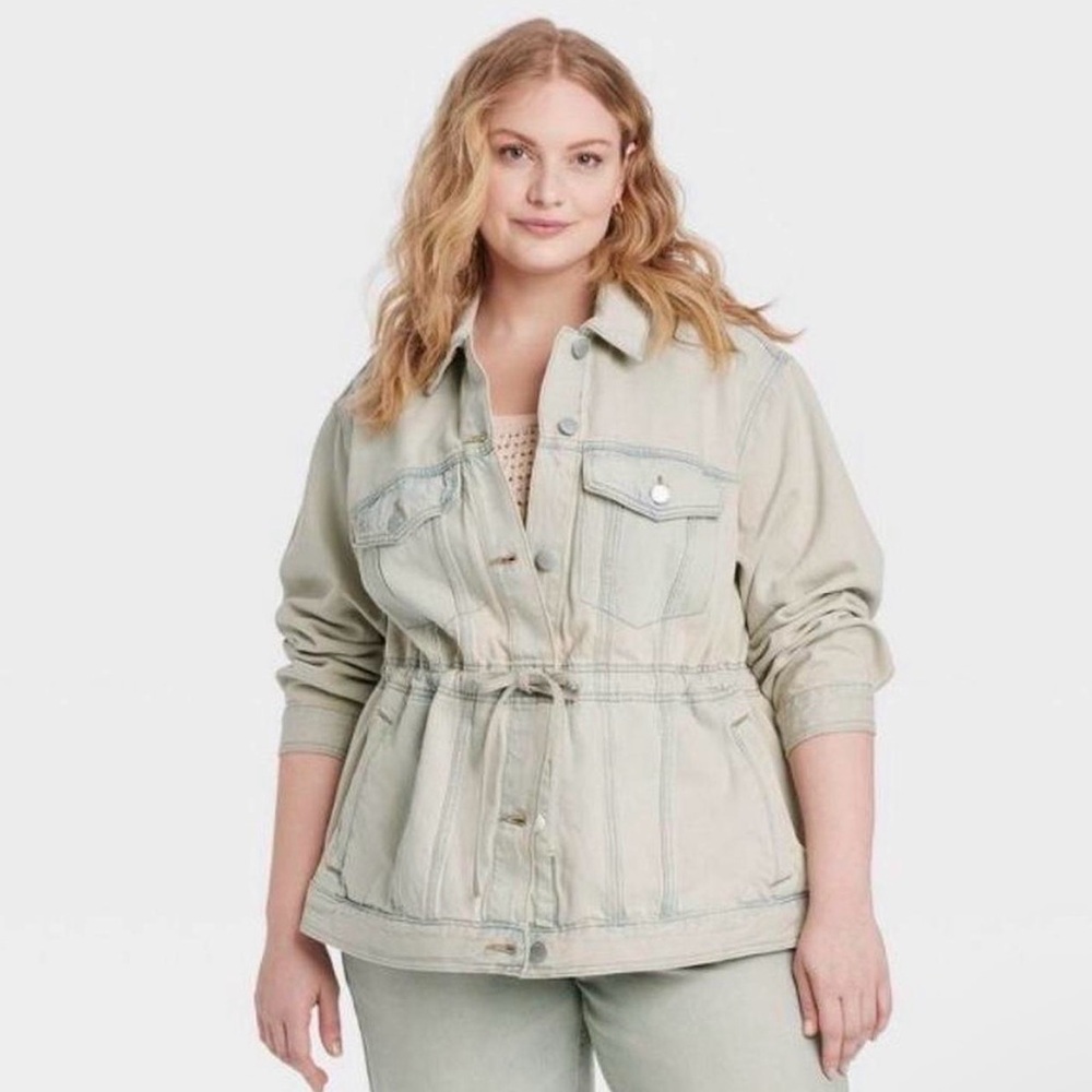 NWT Universal Thread XXL Plus Size Light Wash Cinched Utility Denim Jacket